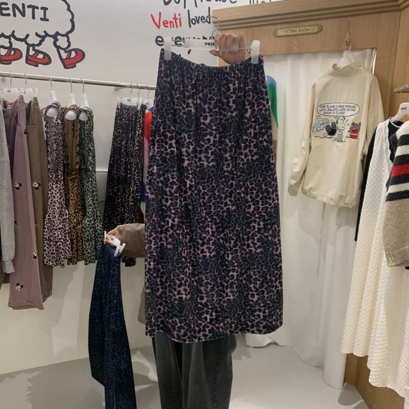 VENTI韓國直郵㊣女士新品職業推薦25秋冬半身裙中短裙天鵝絨VENTI半身裙/中短裙