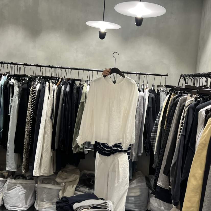 TUG韓國直郵㊣女士新品休閑熱賣真品人氣時尚推薦襯衫蕾絲衫TUG襯衫/蕾絲衫