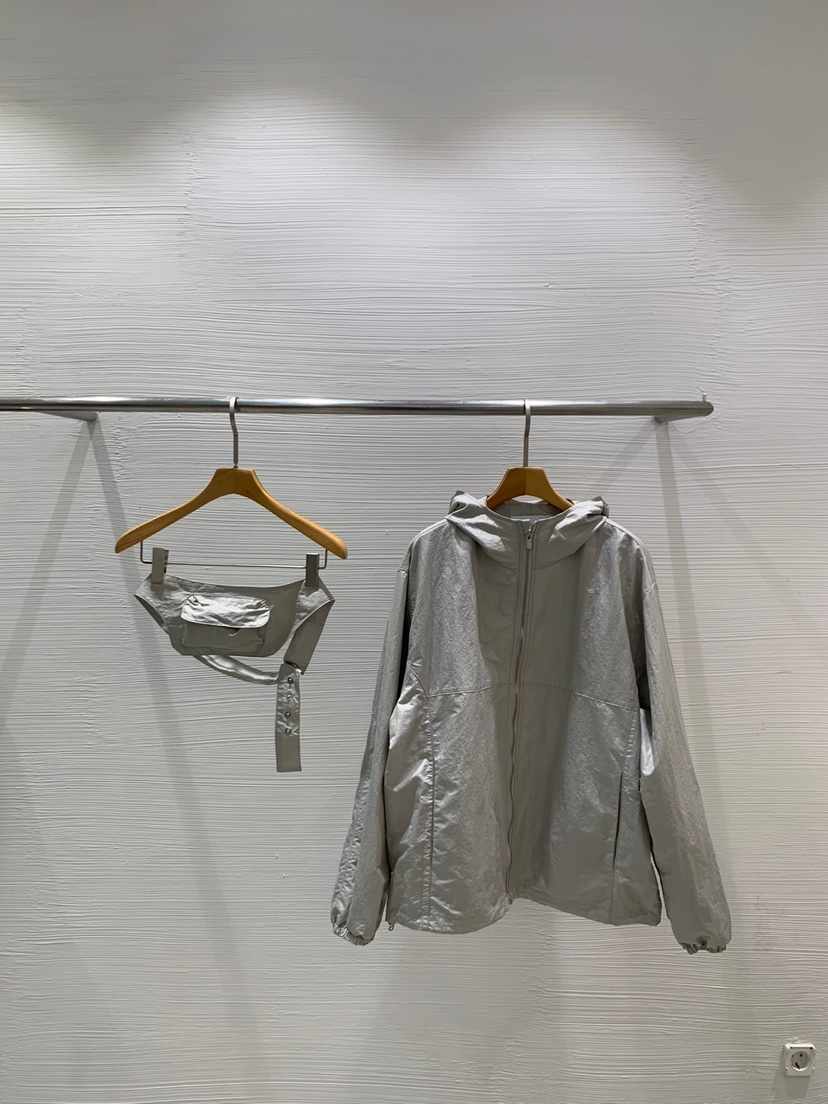 LUCY SALON韓國直郵㊣女士新款時尚真品熱賣25秋冬夾克含腰包LUCY SALON夾克