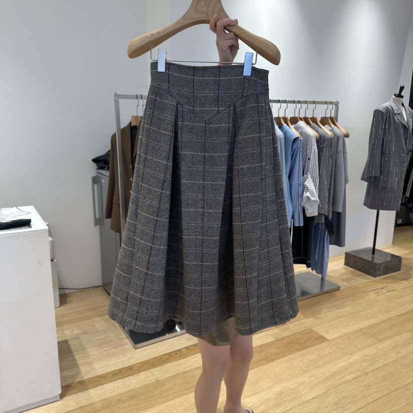 VAN NZILL東大門㊣實拍女裝新品推薦25秋冬時尚休閑熱賣長裙VAN NZILL長裙