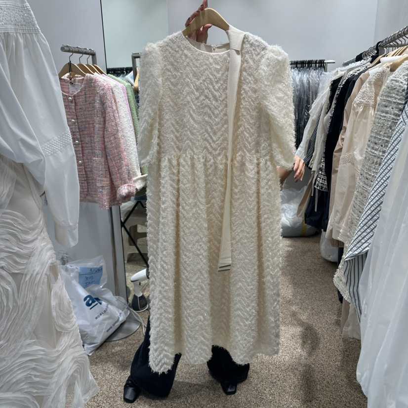 A東大門㊣代購女裝新款人氣推薦職業熱賣連衣裙不含腰帶毛皮A STORE連衣裙