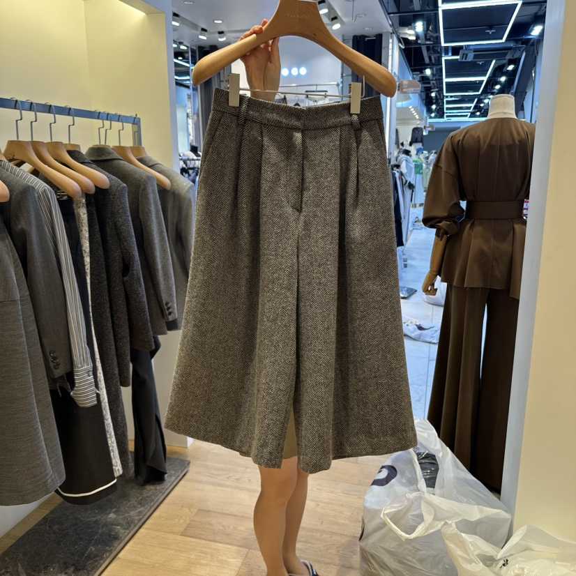 VAN NZILL韓國直郵㊣女士新品熱賣人氣時尚職業25秋冬短褲VAN NZILL短褲