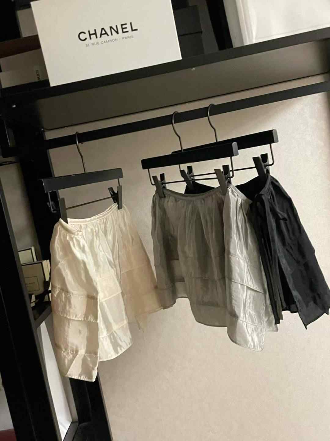 JGREY東大門㊣直郵女裝新款休閑人氣熱賣推薦時尚職業25秋冬短裙JGREY短裙