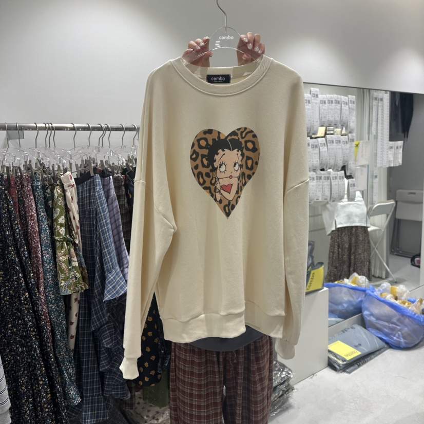 COMBO韓國代購㊣女裝新品人氣休閑時尚推薦職業熱賣真品衛衣COM_BO衛衣