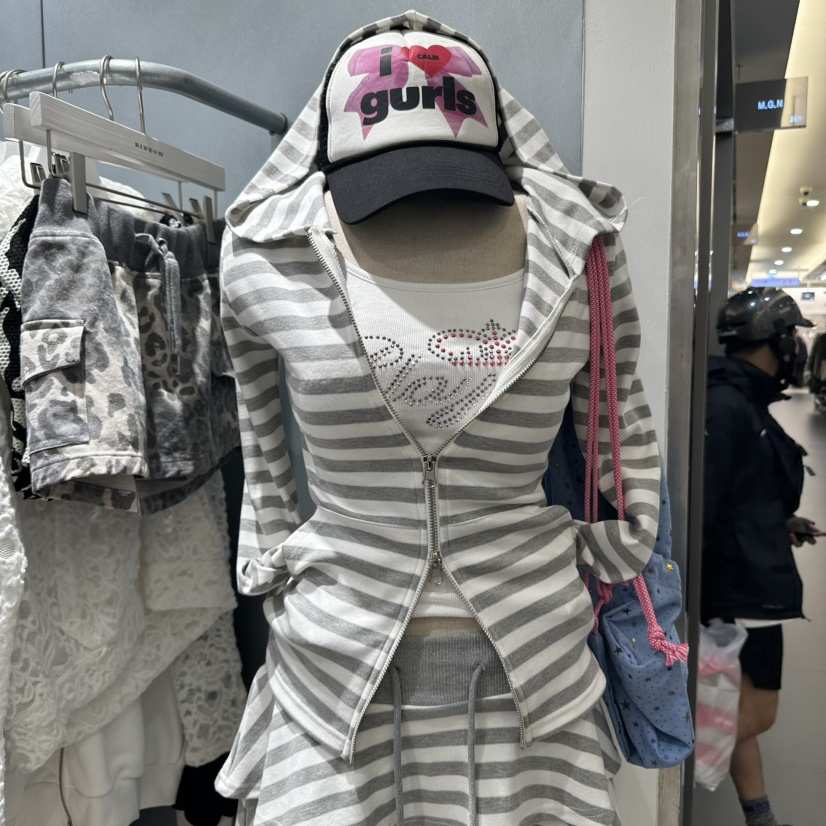RIBBON東大門㊣代購女裝新品25秋冬人氣熱賣真品衛衣拉鏈連帽RIBBON衛衣