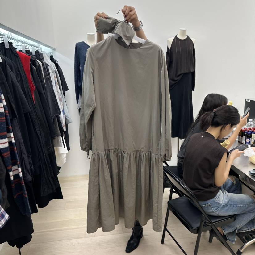 MAINT韓國直郵㊣女士新品人氣時尚熱賣職業25秋冬連衣裙褶皺MAINT連衣裙