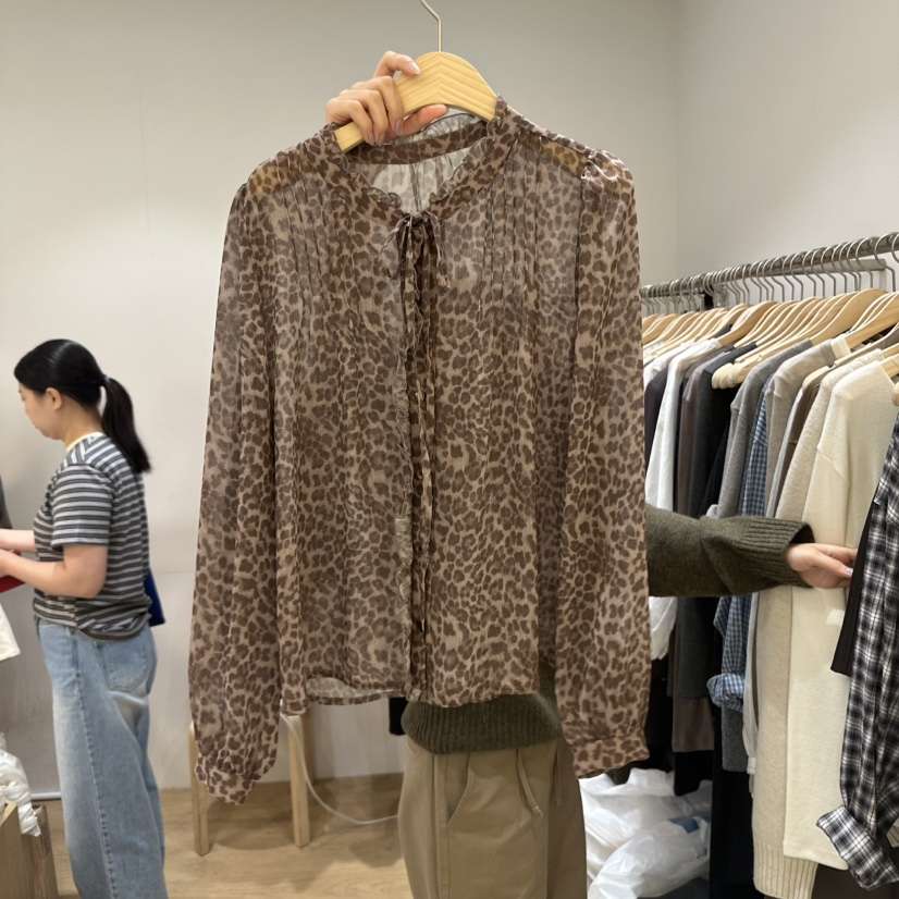 FOREST東大門㊣直郵女裝新款人氣真品休閑時尚熱賣襯衫蕾絲衫FOREST襯衫/蕾絲衫