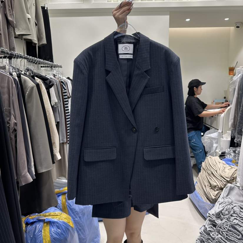 AT THE END東大門㊣直郵女士新品熱賣職業時尚休閑25秋冬夾克AT THE END夾克