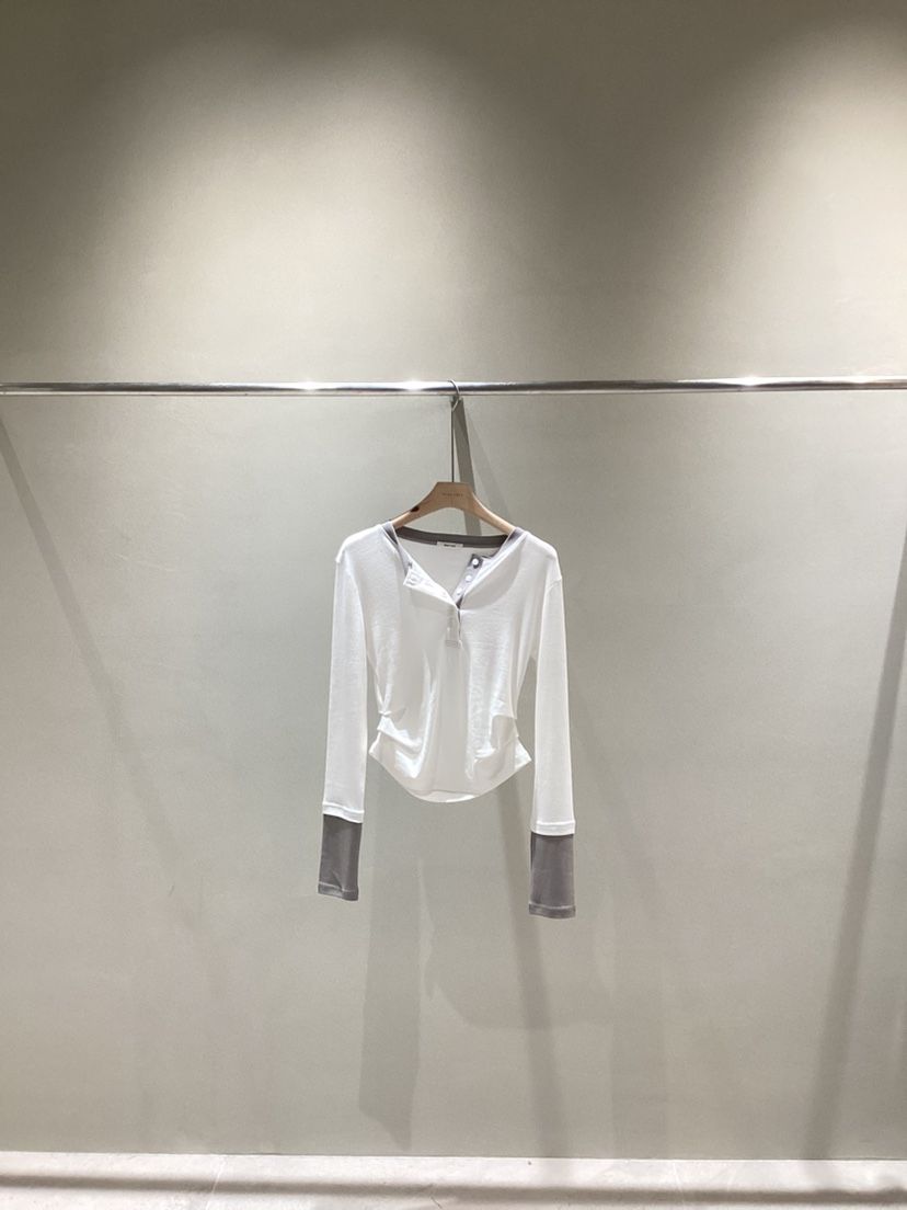 NEAR LEAP-P韓國直郵㊣女裝新品人氣推薦休閑熱賣長袖T恤NEAR LEAP長袖T恤