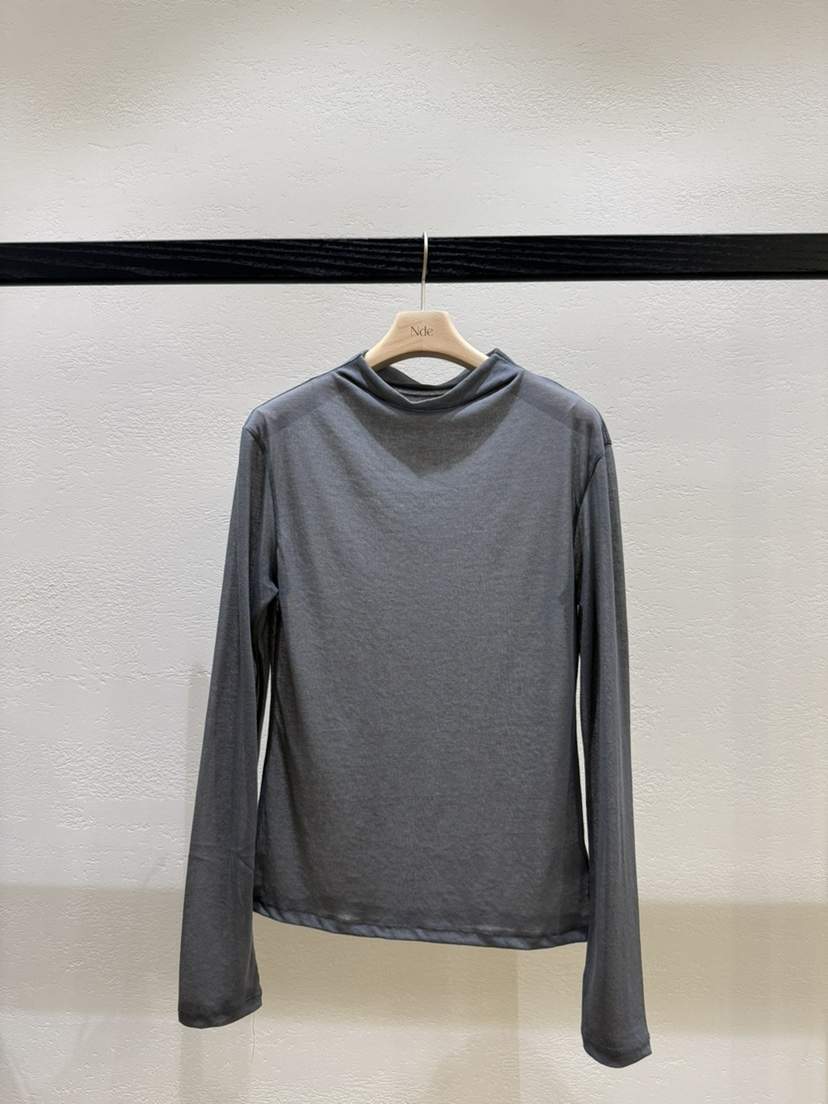 NDE東大門㊣直郵女裝新品25秋冬推薦熱賣休閑長袖T恤高領透視NDE長袖T恤