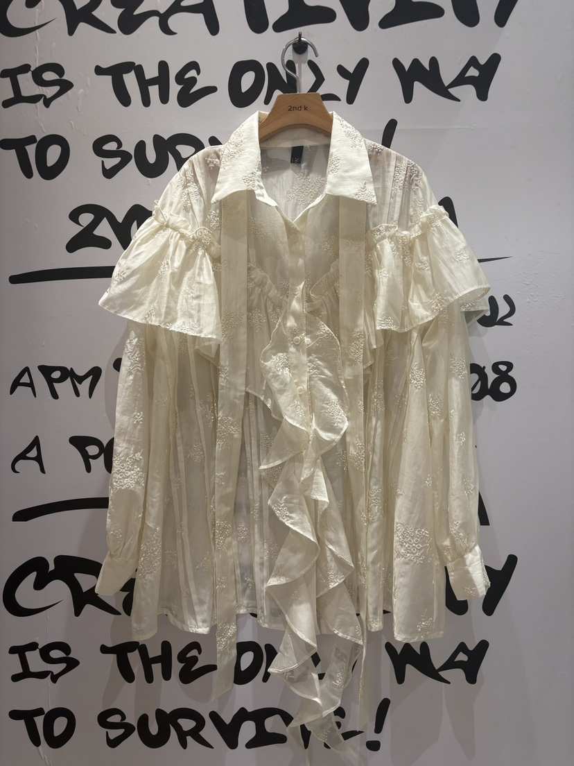 2ND K東大門㊣直郵女士新品25秋冬熱賣時尚真品襯衫蕾絲衫2ND K襯衫/蕾絲衫