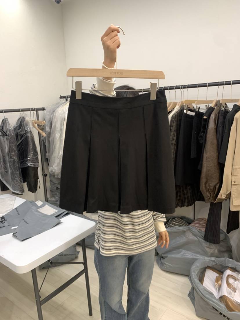 CEDARWOOD東大門㊣實拍女裝新款熱賣25秋冬時尚推薦短裙絨面革CEDARWOOD短裙
