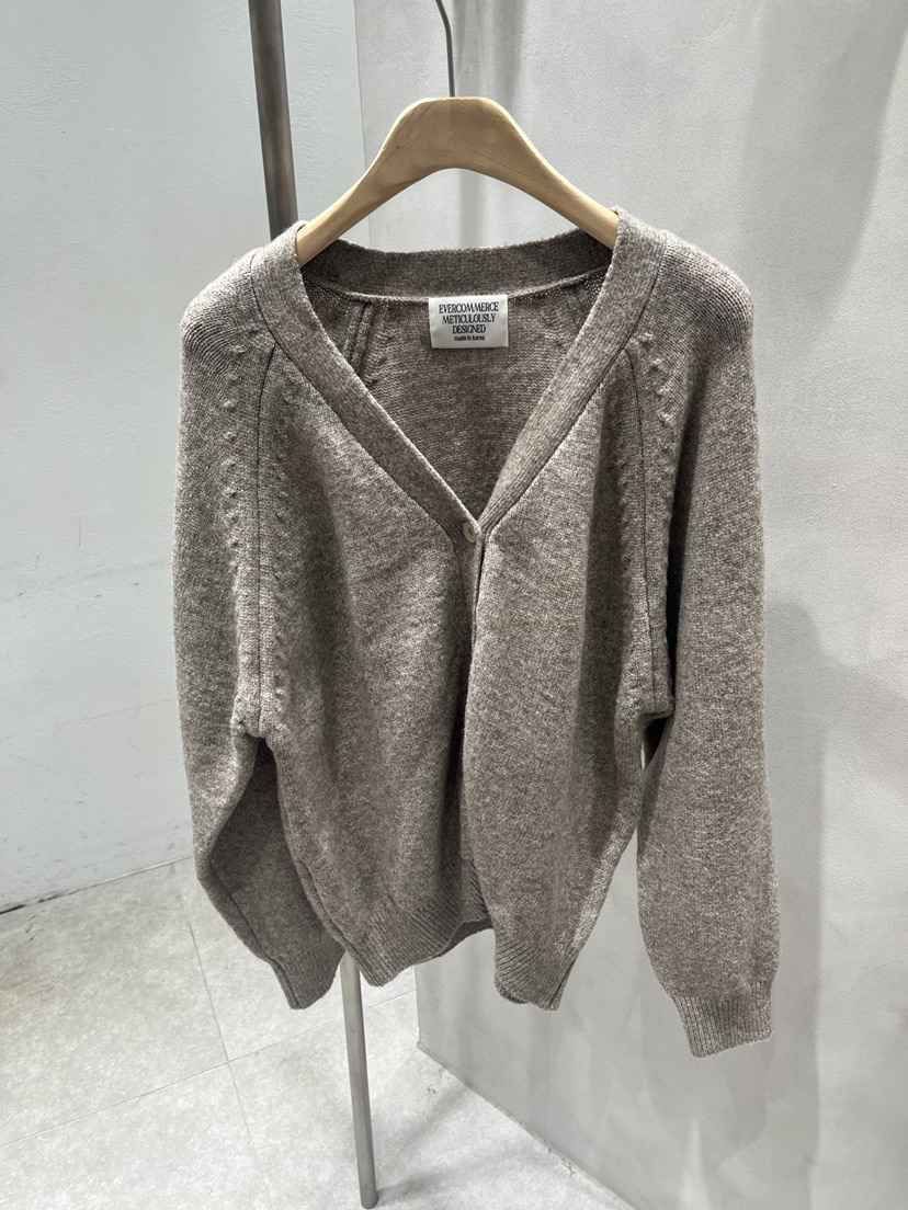 EVERCOMMERCE METICULOUSLY DESIGNED韓國代購㊣女裝新品職業針織衫EVERCOMMERCE針織衫