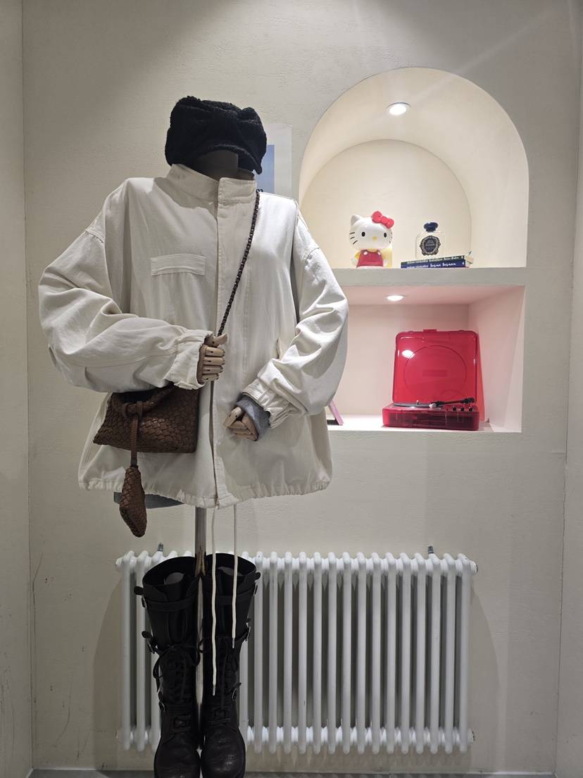 LIKEVAM東大門㊣實拍女裝新品真品推薦休閑熱賣職業夾克不含包LIKEVAM夾克