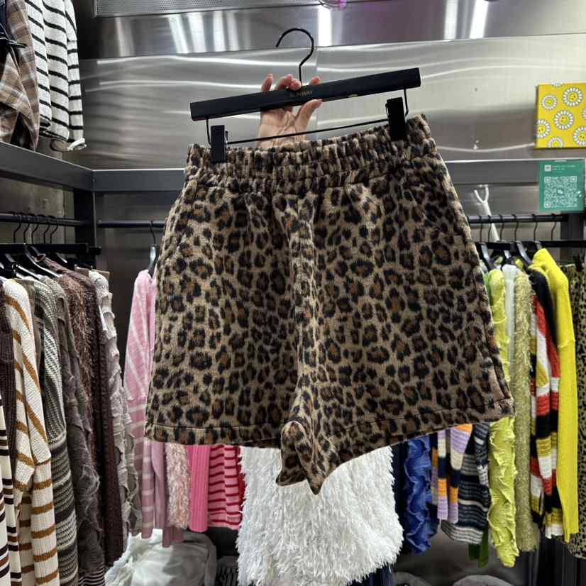 RUNWAY-런웨이東大門㊣代購女士新款熱賣真品25秋冬人氣短褲RUNWAY短褲