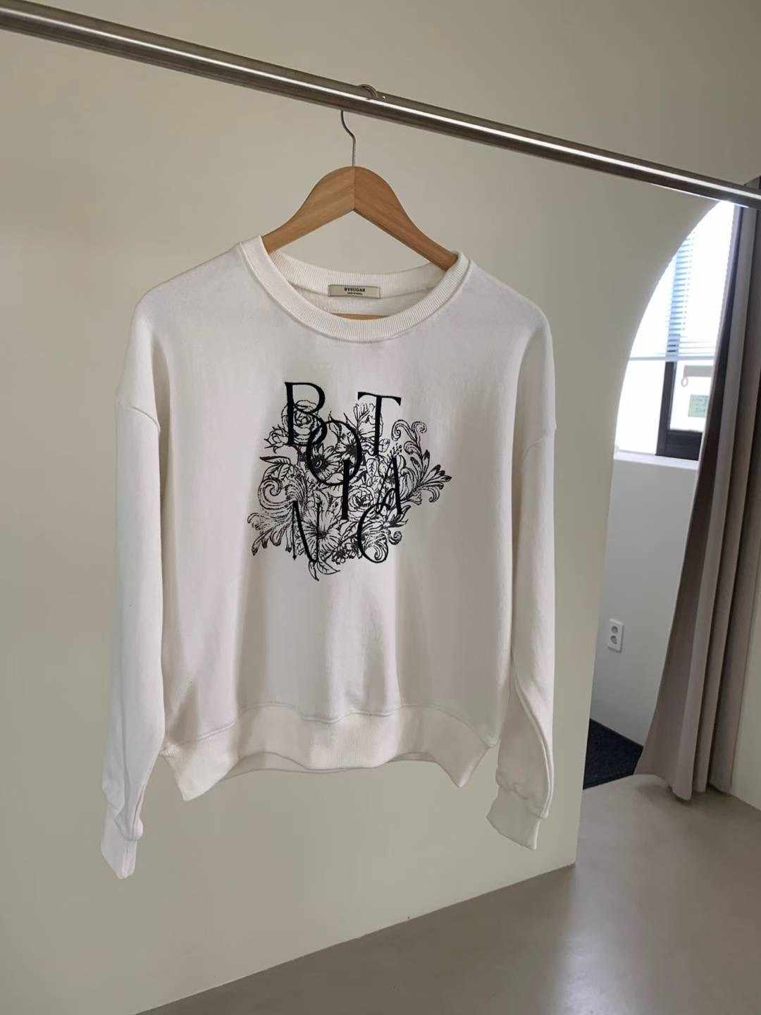 BY SUGAR-바이슈가-T東大門㊣直郵女裝新品熱賣休閑衛衣BY SUGAR衛衣