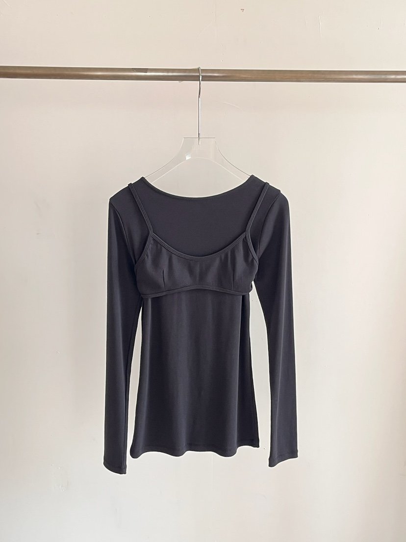 OURS東大門㊣直郵女裝新款推薦職業熱賣人氣25秋冬長袖T恤含吊帶OURS長袖T恤