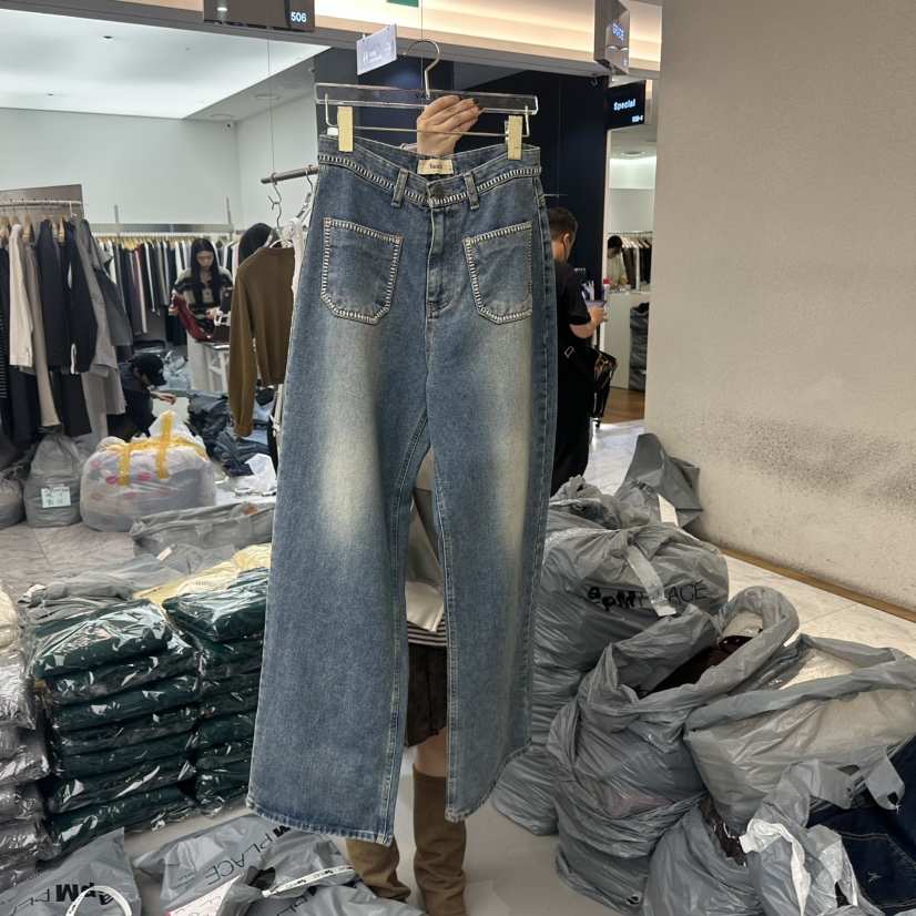 VAULT東大門㊣實拍女士新品25秋冬休閑時尚職業牛仔褲口袋刺繡VAULT牛仔褲