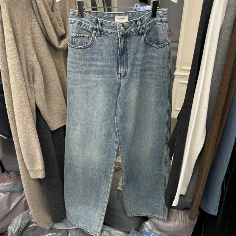 HELVETICA東大門㊣實拍女士新品人氣推薦熱賣真品時尚牛仔褲HELVETICA牛仔褲
