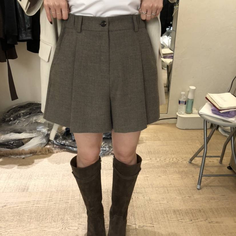 W AND J東大門㊣代購女士新款25秋冬熱賣時尚休閑真品短褲W AND J短褲