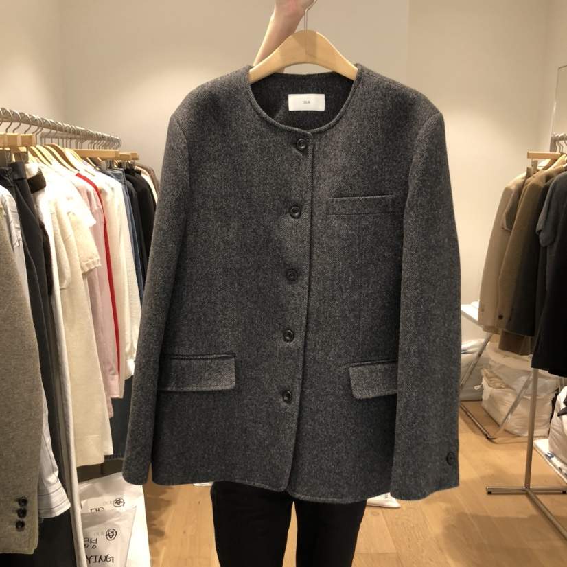 OUR-A東大門㊣實拍女裝新品推薦休閑人氣真品時尚職業夾克OUR-A夾克