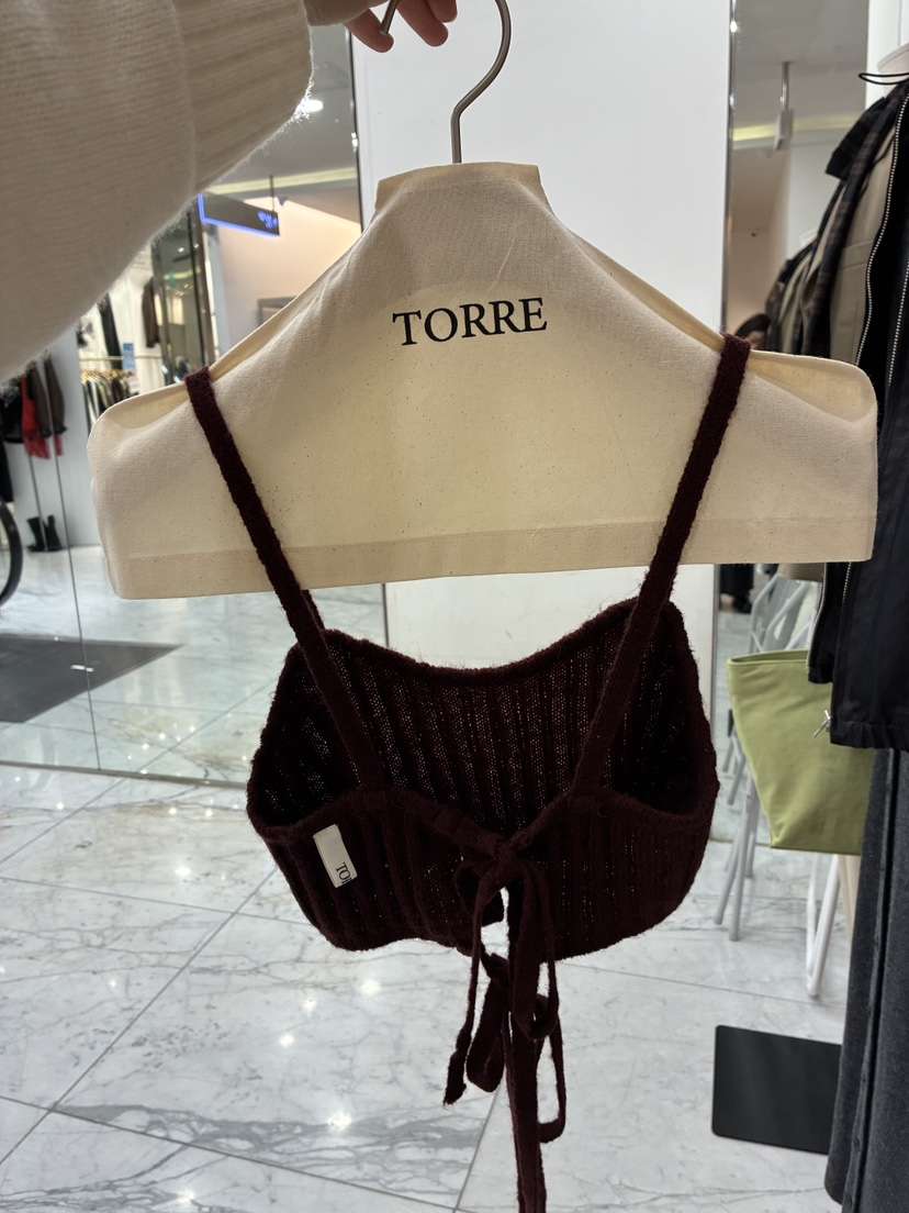 TORRE韓國代購㊣女士新品推薦時尚職業真品熱賣25秋冬吊帶背心TORRE吊帶/背心
