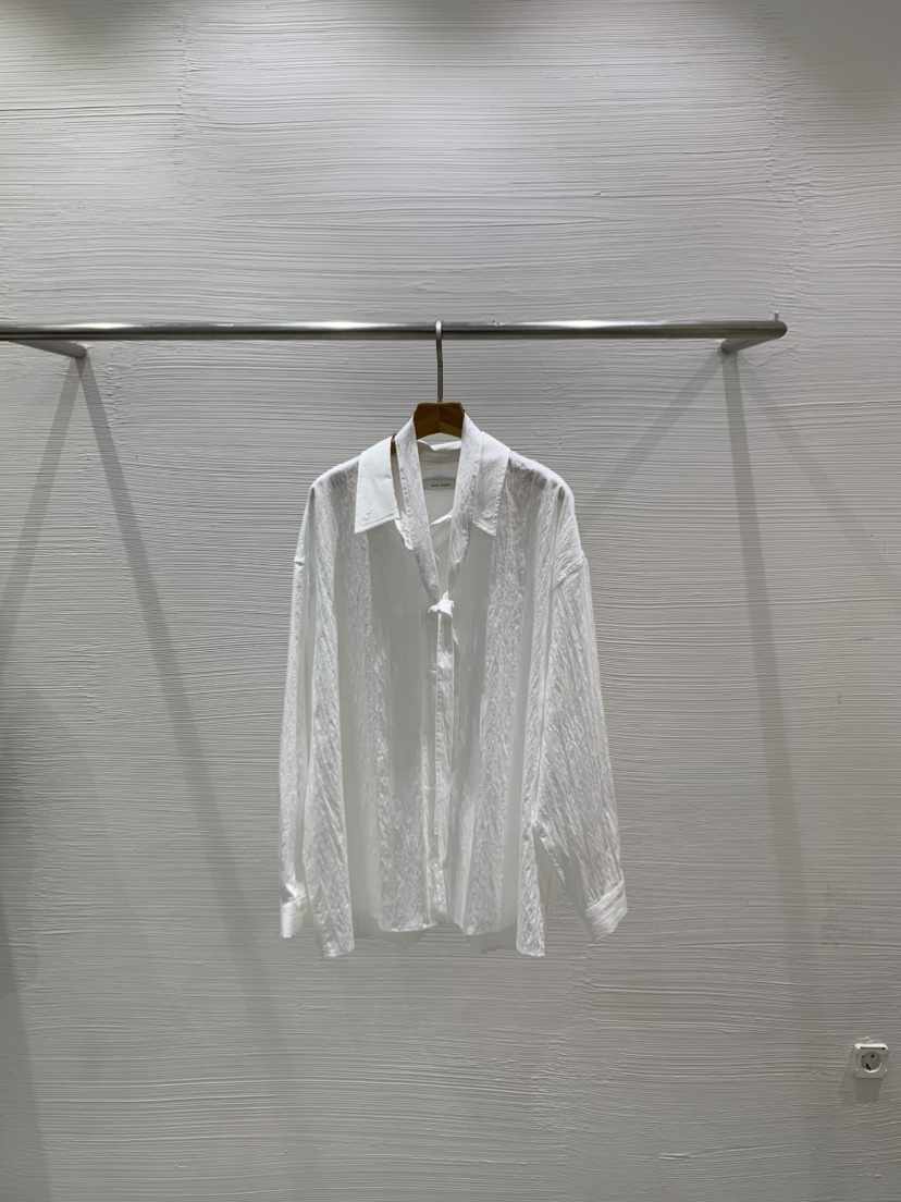 LUCY SALON東大門㊣實拍女裝新品真品推薦時尚熱賣襯衫蕾絲衫LUCY SALON襯衫/蕾絲衫