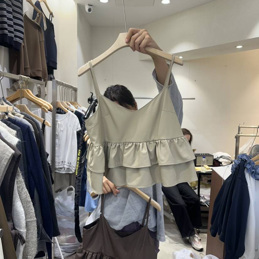 HIPTIQUE韓國代購㊣女士新款時尚真品人氣25秋冬吊帶背心荷葉邊HIPTIQUE吊帶/背心