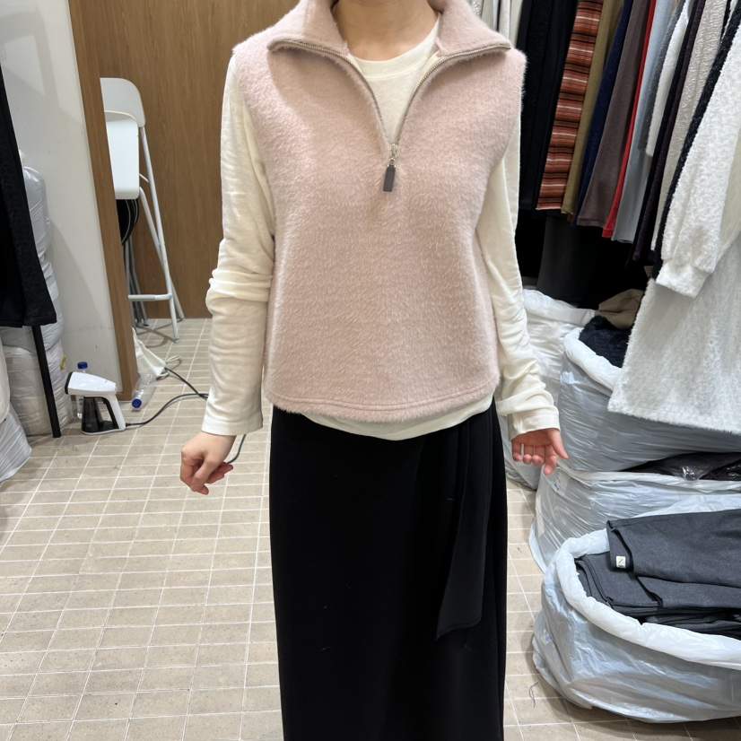 LOFN東大門㊣代購女士新款真品推薦25秋冬吊帶背心不含內搭LOFN吊帶/背心
