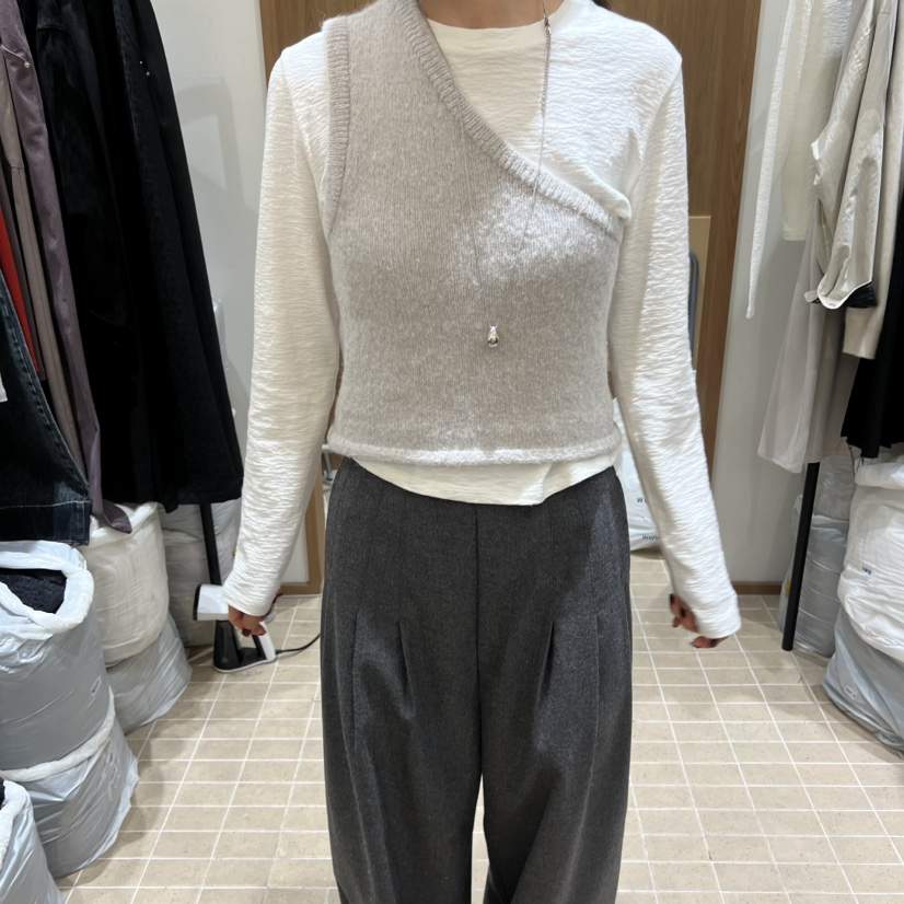 LOFN東大門㊣代購女士新品熱賣職業推薦吊帶背心不含內搭羊駝LOFN吊帶/背心