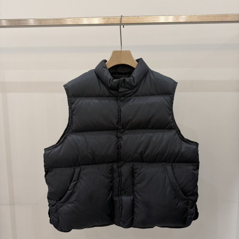 THE EYL東大門㊣直郵女士新品25秋冬休閑時尚人氣熱賣馬甲THE EYL馬甲