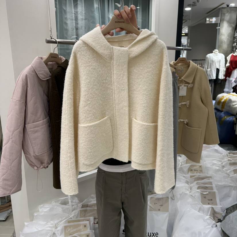 OURMOMENT東大門㊣直郵女裝新品時尚職業熱賣真品25秋冬夾克連帽OURMOMENT夾克