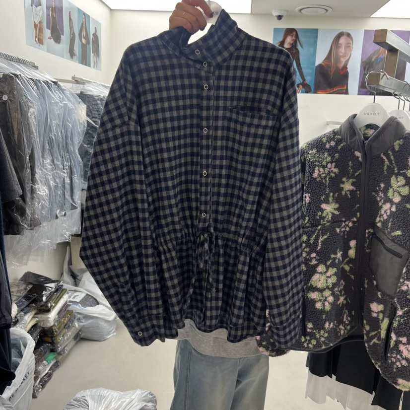SOLD OUT韓國代購㊣女裝新品25秋冬真品襯衫蕾絲衫格紋高領SOLD OUT襯衫/蕾絲衫