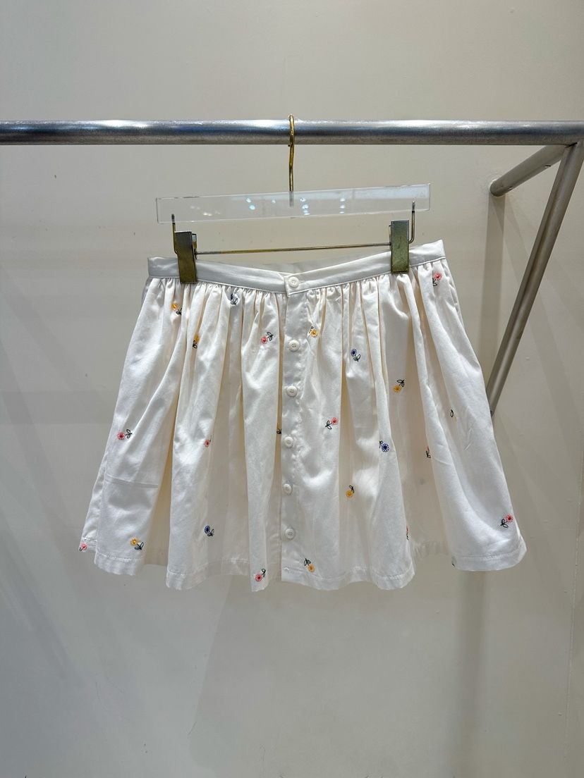 81 MARKET-L東大門㊣直郵女士新款推薦職業人氣熱賣裙褲刺繡81 MARKET-L裙褲