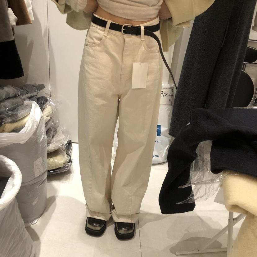 MONDAY TO SUNDAY東大門㊣直郵女士新款人氣牛仔褲不含腰帶MONDAY TO SUNDAY牛仔褲