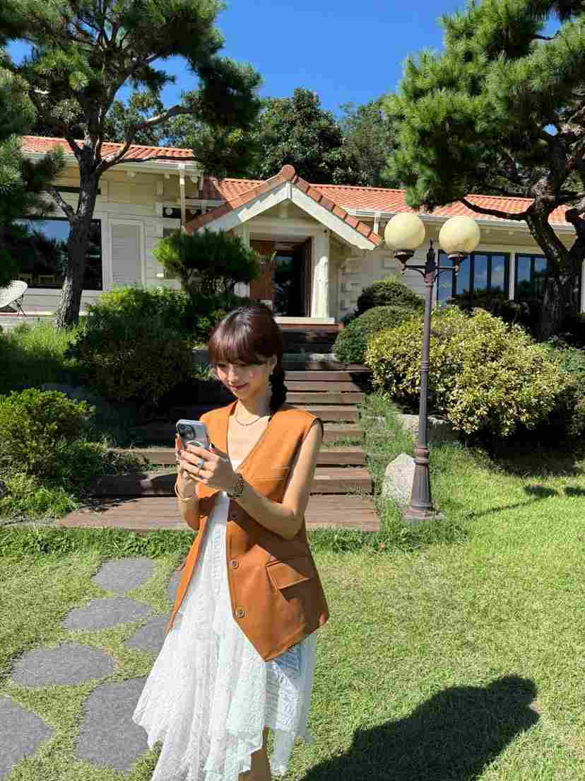 SOLAR東大門㊣實拍女裝新品人氣推薦真品25秋冬職業馬甲絨面革SOLAR馬甲