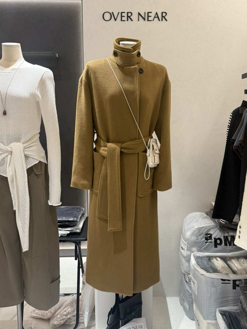 OVER NEAR東大門㊣直郵女士新品推薦時尚中長款大衣含腰帶OVER NEAR中長款大衣