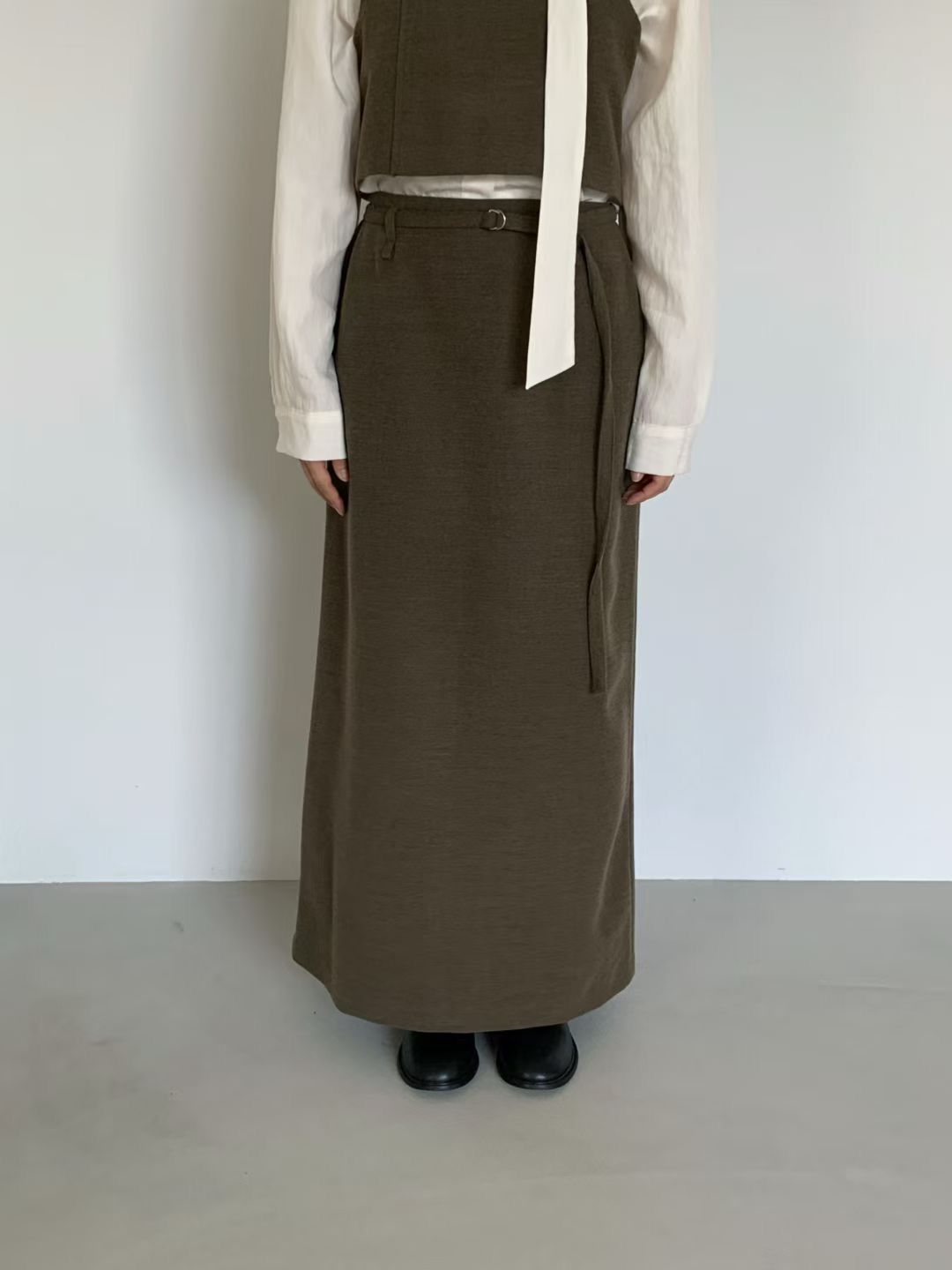 FERVENT韓國代購㊣女裝新款人氣25秋冬時尚推薦職業熱賣長裙FERVENT長裙