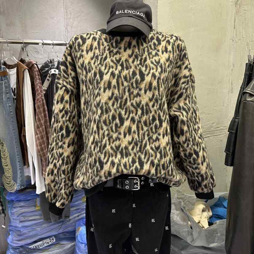 AMOUR東大門㊣實拍女士新品職業真品推薦人氣休閑熱賣時尚衛衣AMOUR衛衣