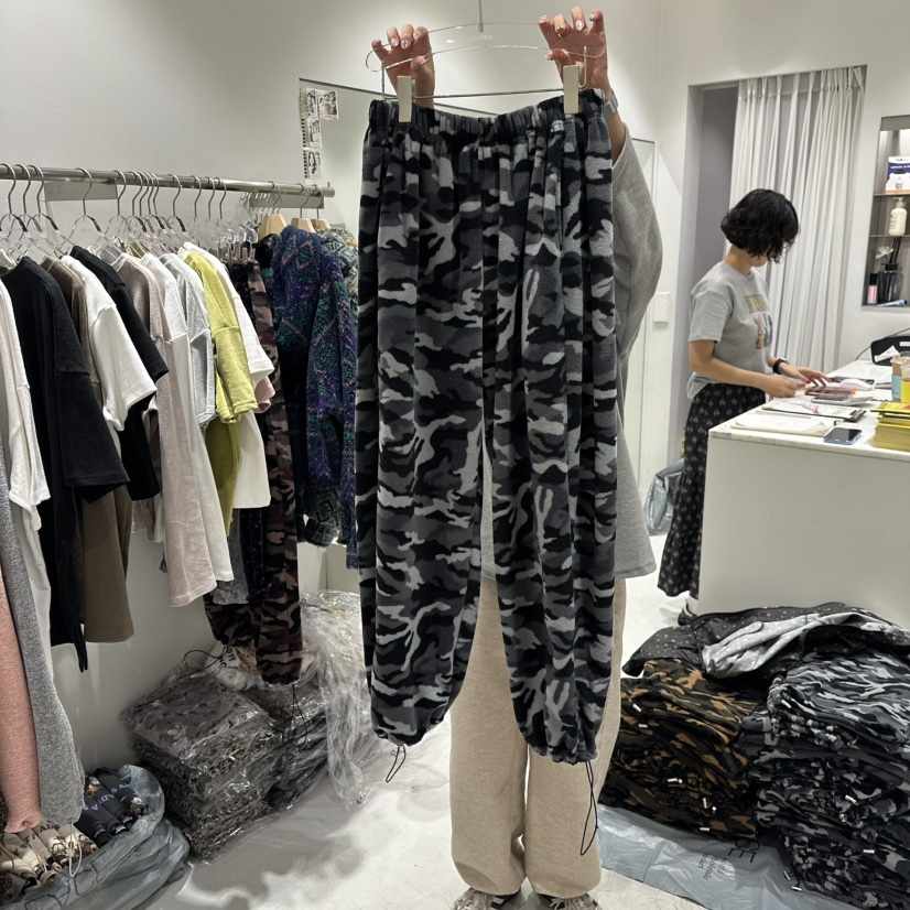 COMBO東大門㊣實拍女裝新品職業人氣真品25秋冬時尚休閑褲迷彩COM_BO休閑褲