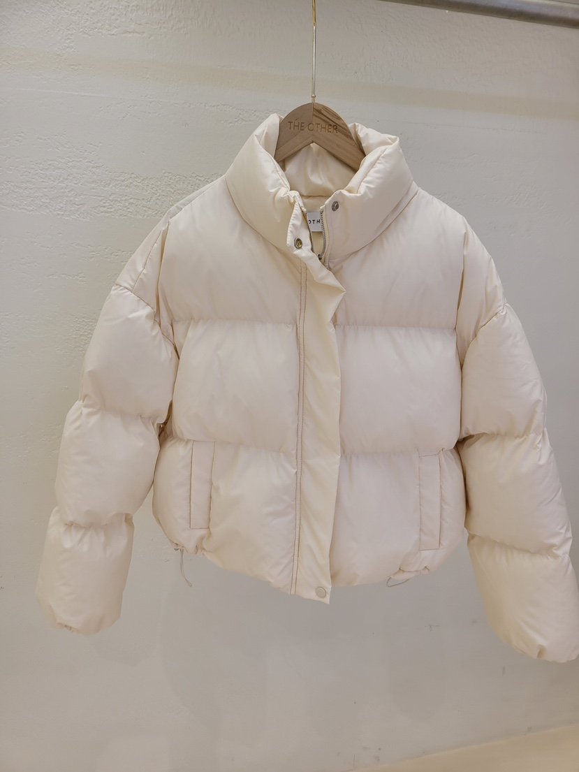 空東大門㊣直郵女裝新品熱賣時尚推薦25秋冬短款羽絨服填充絨THE OTHER短款羽絨服