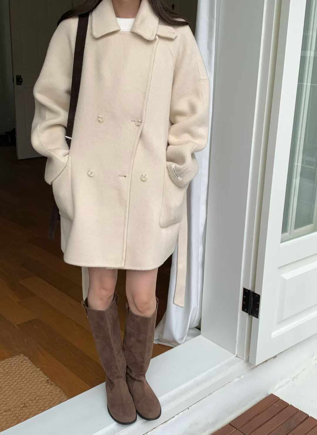 LOVEMEMORE東大門㊣直郵女裝新品人氣時尚職業熱賣中長款大衣LOVEMEMORE中長款大衣