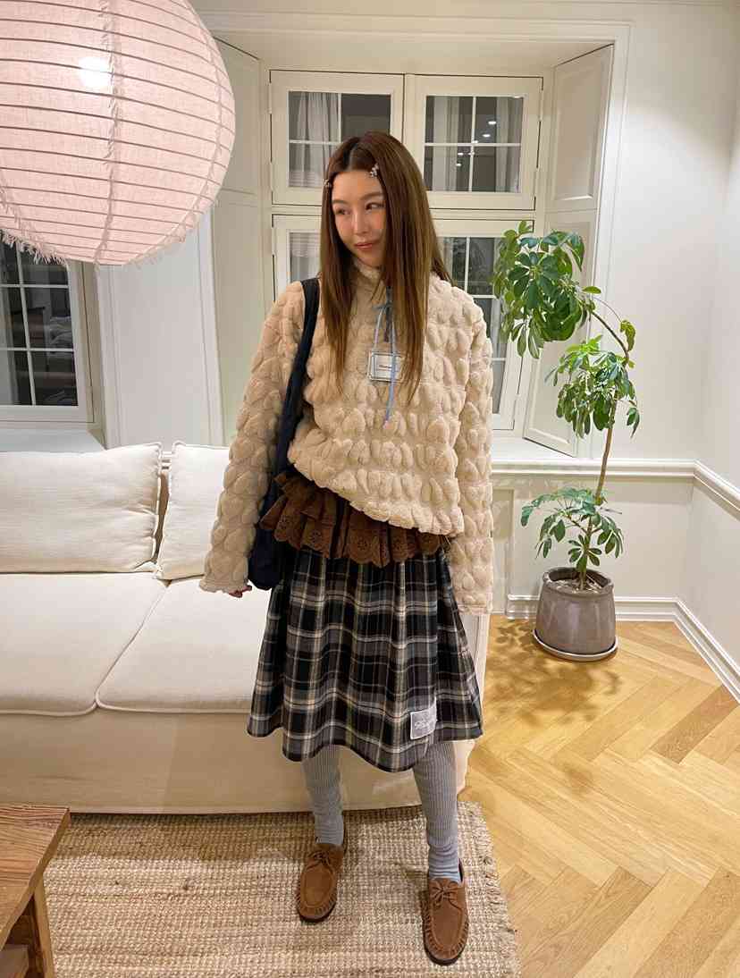 BOUTIQUE-L東大門㊣實拍女士新品真品熱賣25秋冬時尚休閑衛衣BOUTIQUE-L衛衣