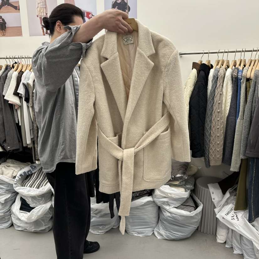 TWELVE韓國代購㊣女士新品職業推薦休閑時尚短款大衣含腰帶TWELVE短款大衣