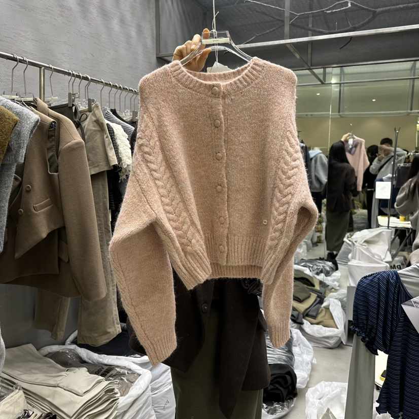 UOOV東大門㊣代購女裝新品休閑人氣時尚職業推薦真品針織衫UOOV針織衫