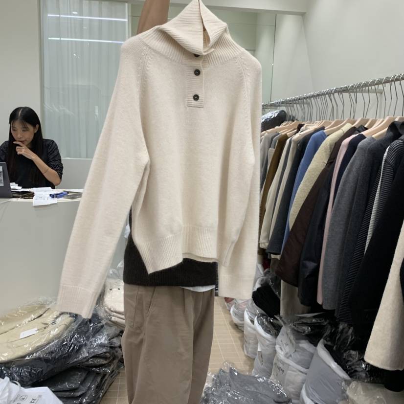 AMY GRACE東大門㊣實拍女士新款時尚推薦職業人氣針織衫紐扣AMY GRACE針織衫