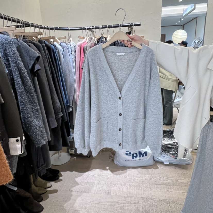 W AND J東大門㊣代購女裝新品休閑熱賣推薦時尚針織衫開衫W AND J針織衫