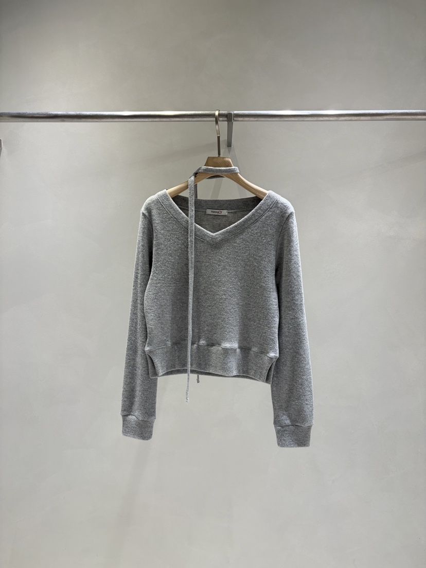 TOO HOT東大門㊣直郵女裝新品推薦職業真品25秋冬針織衫含脖帶TOO HOT針織衫