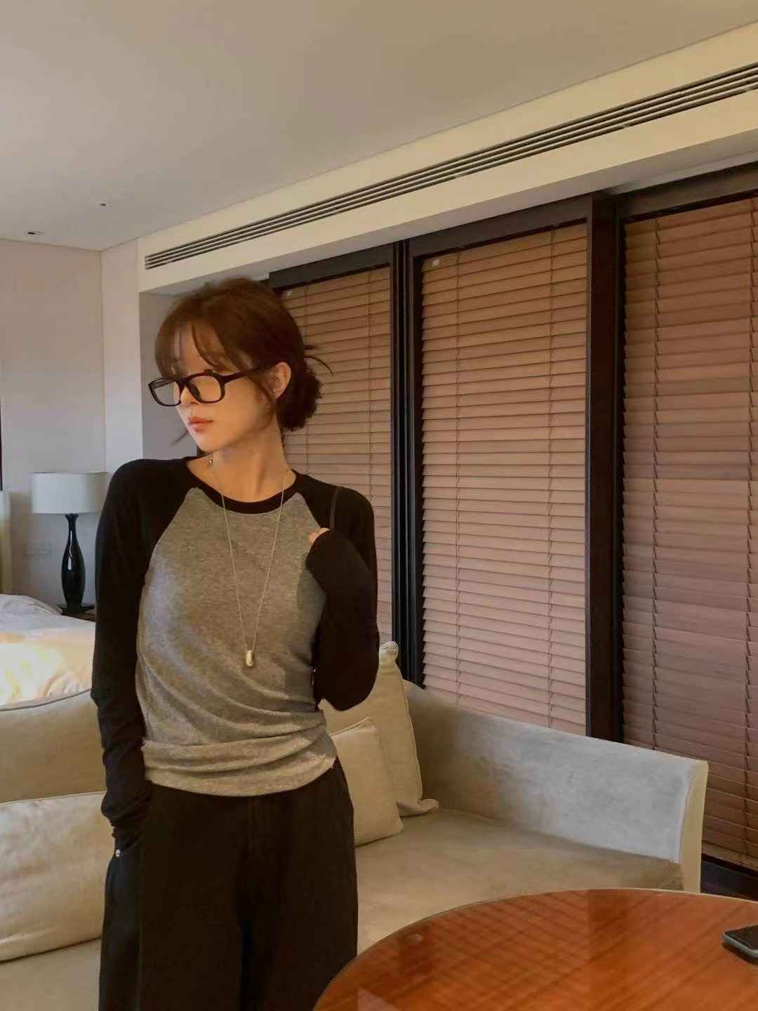 MIELLE-미엘르-OT東大門㊣代購女裝新品人氣25秋冬長袖T恤羊毛MIELLE-미엘르-OT長袖T恤