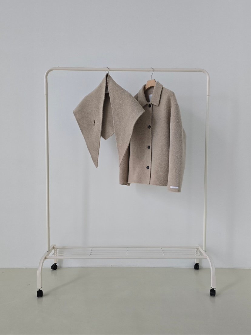 J SHOP東大門㊣代購女裝新品職業熱賣短款大衣含圍巾羊駝披肩J_SHOP短款大衣